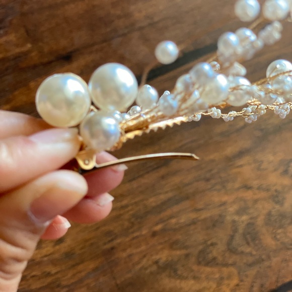 Hairpiece pearls ! - Picture 9 of 9